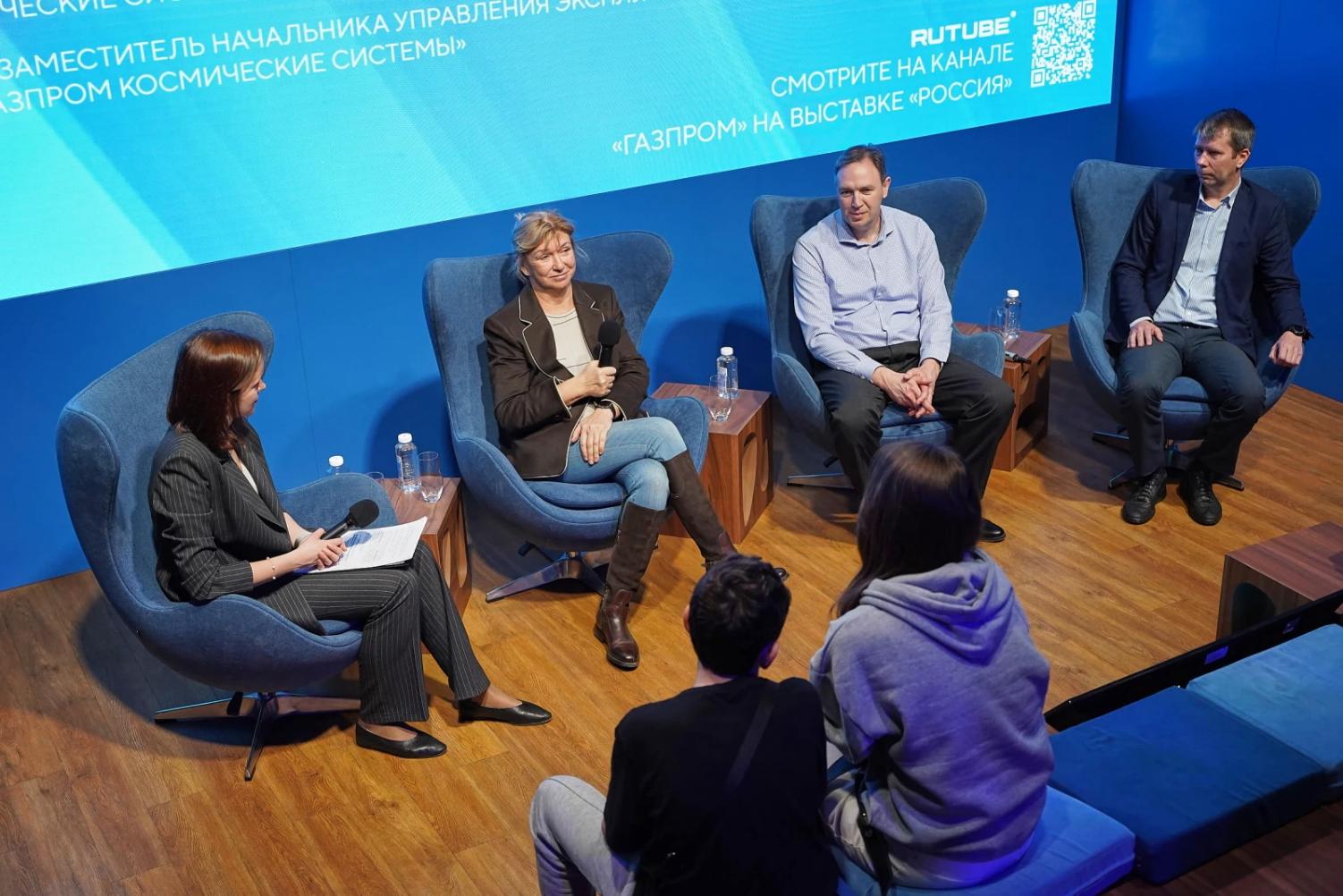 Диалог о космонавтике: женщины в космосе и освоение космического пространства