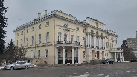«Газпром космические системы» представил в Российской академии наук проект космической радарной системы мониторинга Арктической зоны 